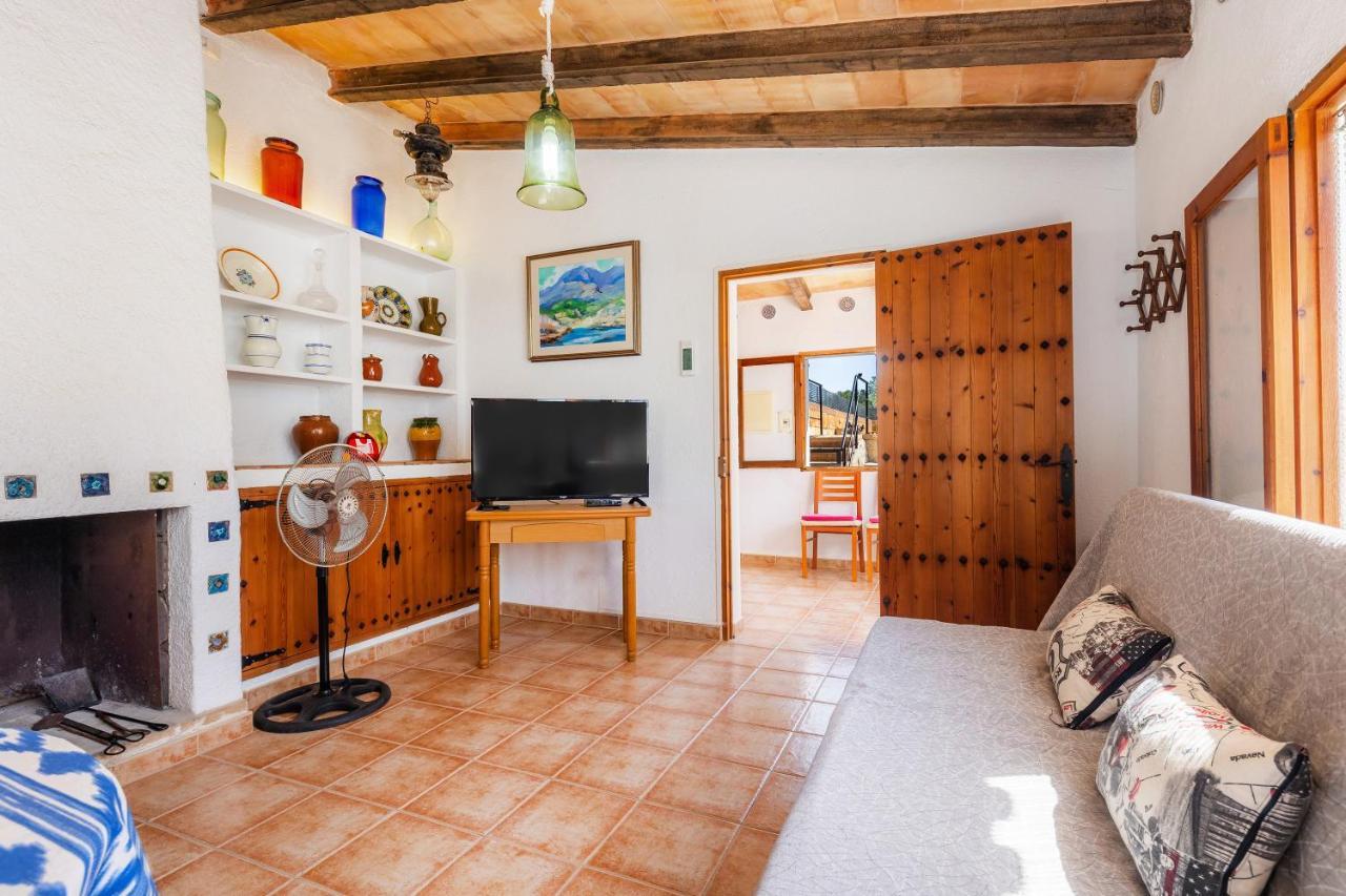 カラ・ボナ Sa Casa Des Pintor Miquel Vives 213ヴィラ エクステリア 写真